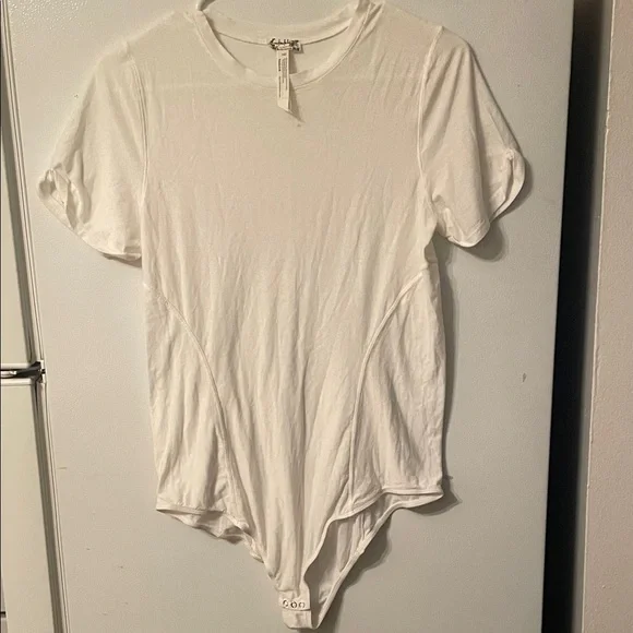 Free People Medium White Tee Shirt Bodysuit - Picture 1 of 7